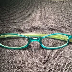 Foster Grant Green and Blue Glasses